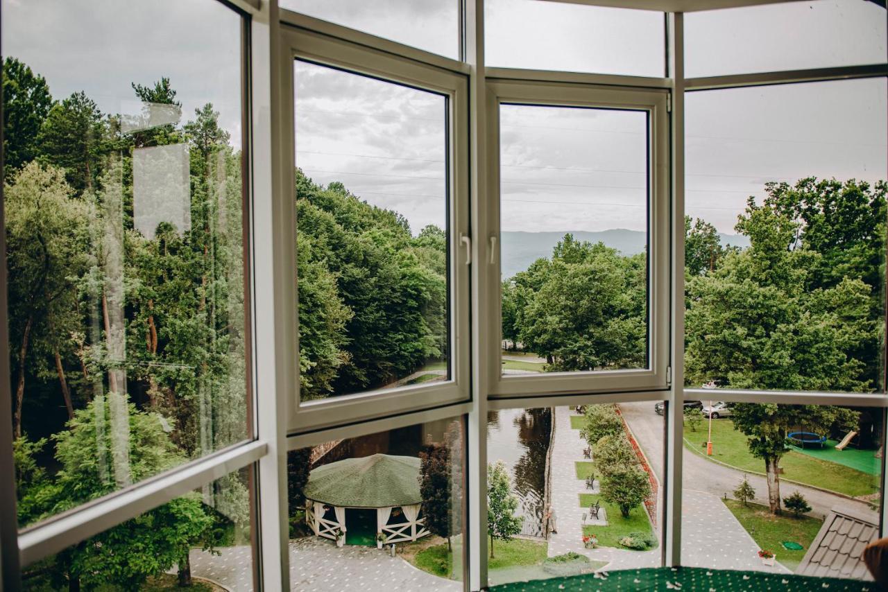 Hotel Solotvyno Resort Eksteriør bilde