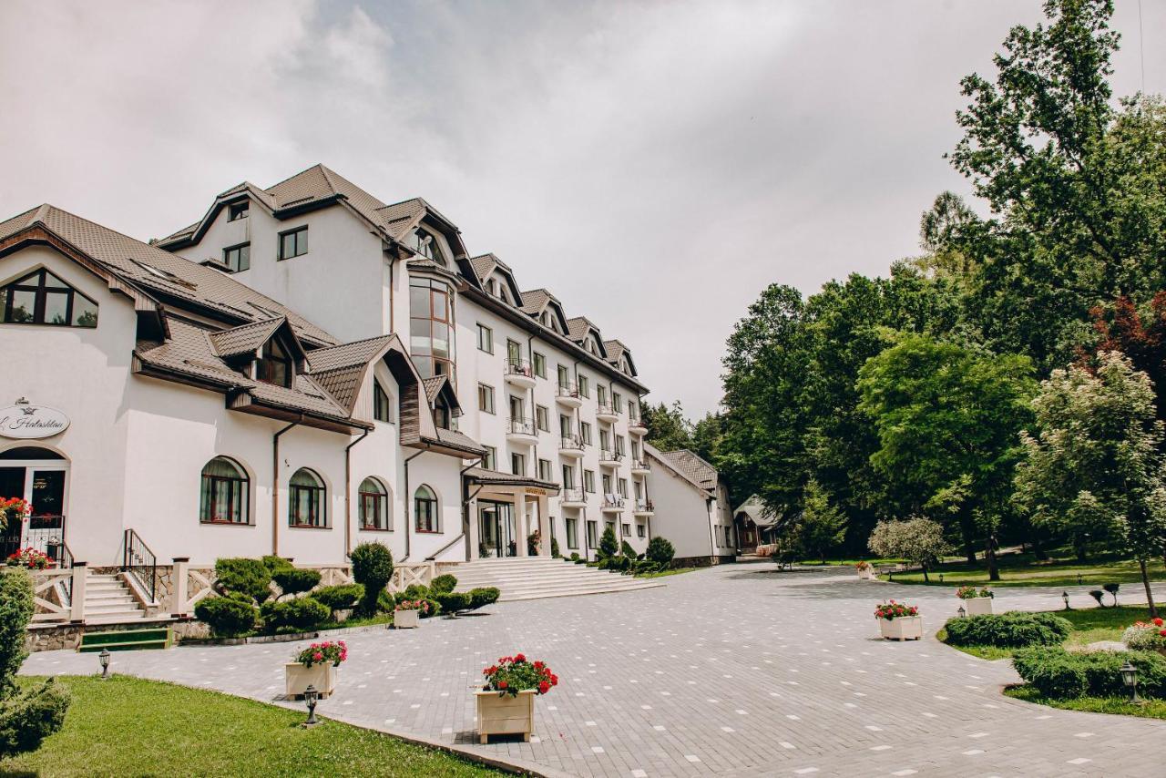 Hotel Solotvyno Resort Eksteriør bilde